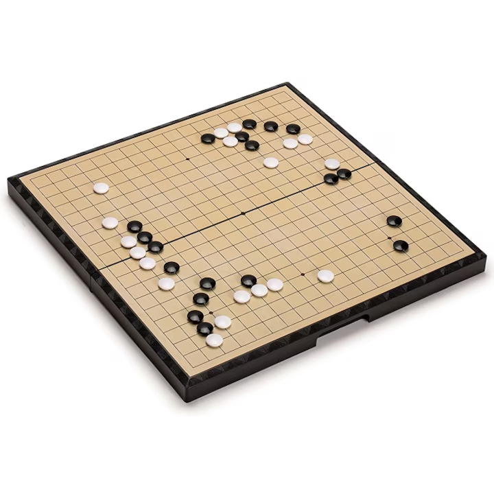 Joc de societate, strategie GO, magnetic, 19 x 19 linii, 360 piese, dimensiuni de calatorie 24 cm